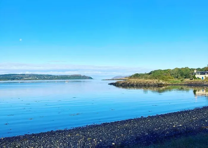 Mill House Steading Overlooking The Sea And Mull