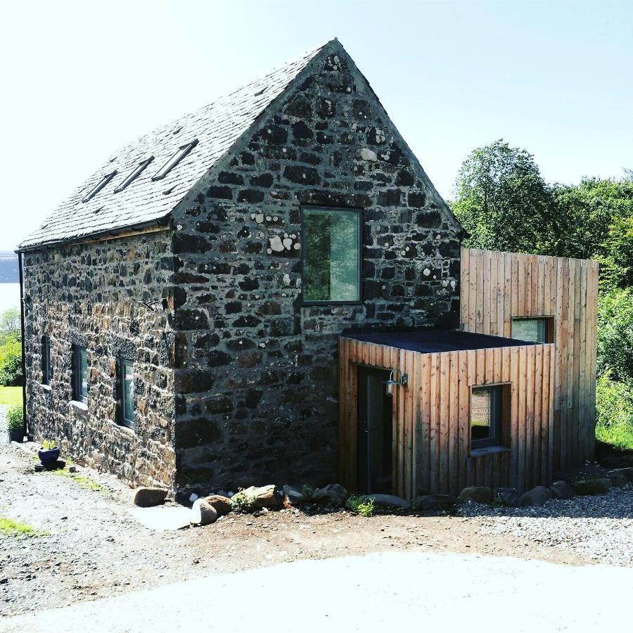 Mill House Steading Overlooking The Sea And Mull Bonnavoulin