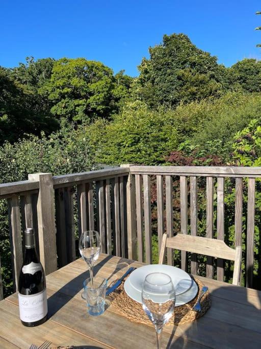 Mill House Steading Overlooking The Sea And Mull *